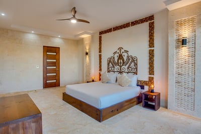 Luxury Villa Photo #51