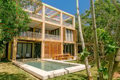 Luxury Villa Photo #2