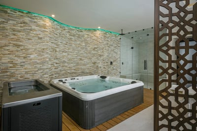 Luxury Villa Photo #37