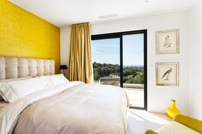 Luxury Villa Photo #27