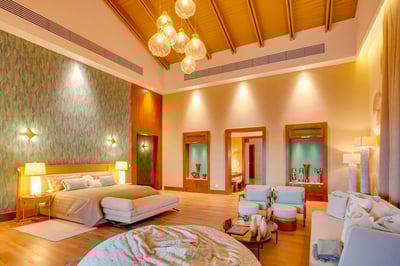 Luxury Villa Photo #64