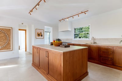 Luxury Villa Photo #14