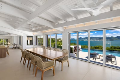 Luxury Villa Photo #7