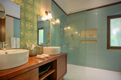 Luxury Villa Photo #17