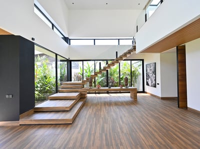 Luxury Villa Photo #22