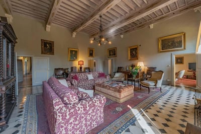Luxury Villa Photo #19