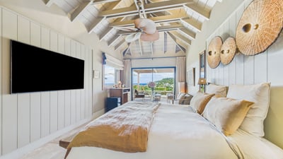 Luxury Villa Photo #49