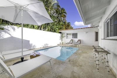 Luxury Villa Photo #13