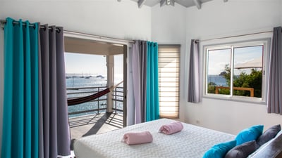 Luxury Villa Photo #49