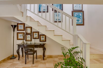 Luxury Villa Photo #45