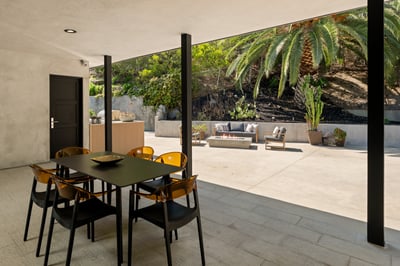 Luxury Villa Photo #37