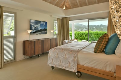 Luxury Villa Photo #42