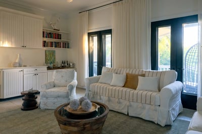 Luxury Villa Photo #9
