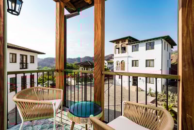 Luxury Villa Photo #6