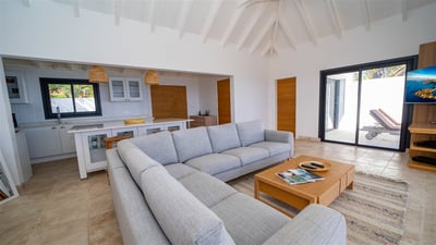 Living & Dining Area