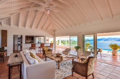 Luxury Villa Photo #10