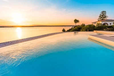 Luxury Villa Photo #5