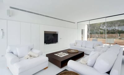 Luxury Villa Photo #13