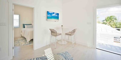 Luxury Villa Photo #24