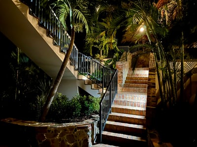 Luxury Villa Photo #18
