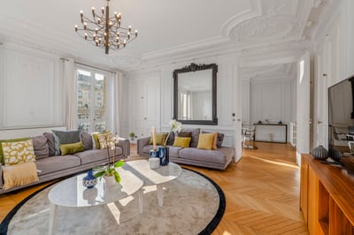 Luxury Villa Photo #7