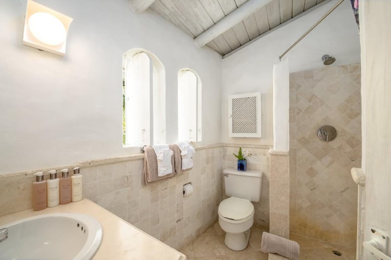 Gingerbread at Merlin Bay