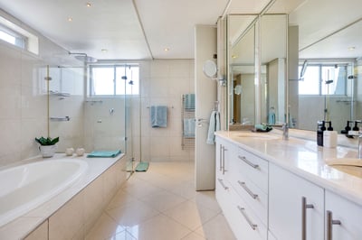 Luxury Villa Photo #36