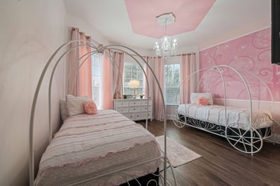 Luxury Villa Photo #40