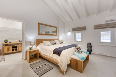 Luxury Villa Photo #42