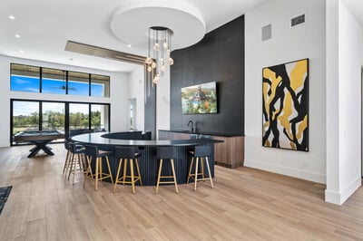 Luxury Villa Photo #35