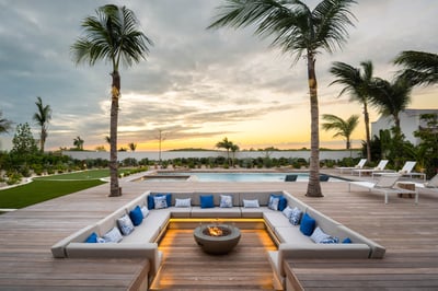 Luxury Villa Photo #4