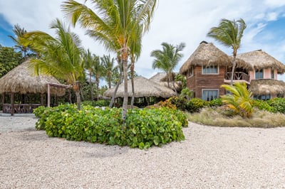 Luxury Villa Photo #21