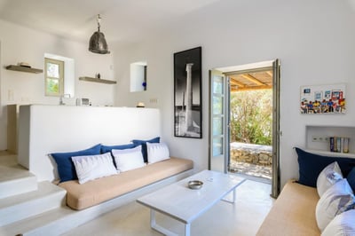 Luxury Villa Photo #37