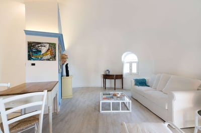 Luxury Villa Photo #26