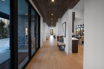 Luxury Villa Photo #23