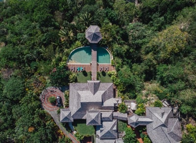 Luxury Villa Photo #2