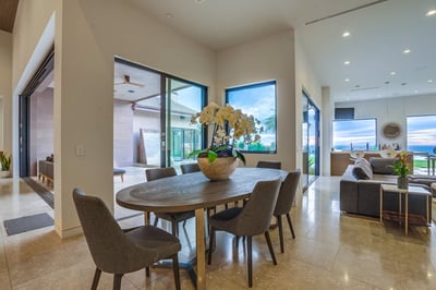 Luxury Villa Photo #33