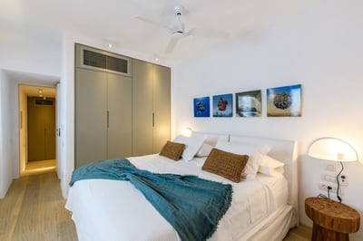 Luxury Villa Photo #41