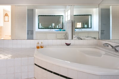 Luxury Villa Photo #31