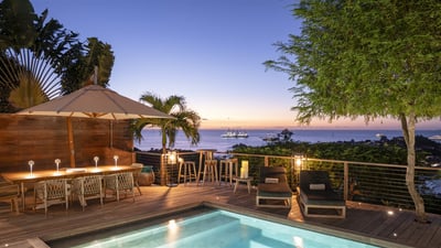 Luxury Villa Photo #9