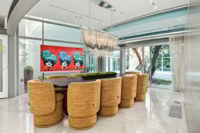 Luxury Villa Photo #13