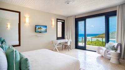 Luxury Villa Photo #15