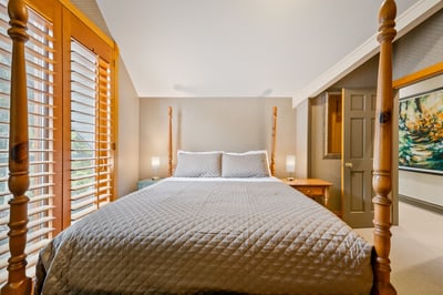 Luxury Villa Photo #16