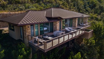 Luxury Villa Photo #2