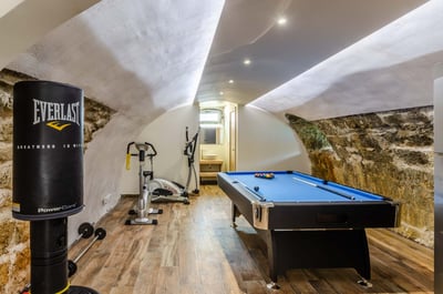 Luxury Villa Photo #29