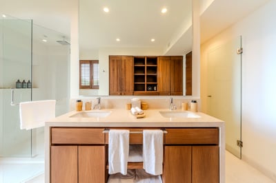 Luxury Villa Photo #23