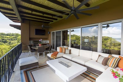 Luxury Villa Photo #2