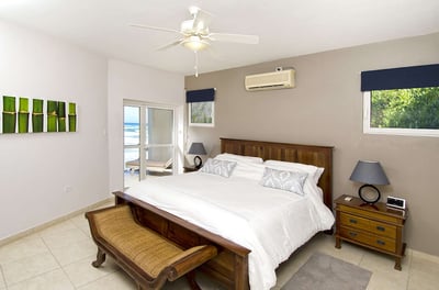 Luxury Villa Photo #10