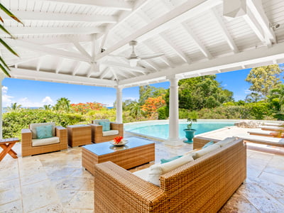 Luxury Villa Photo #9