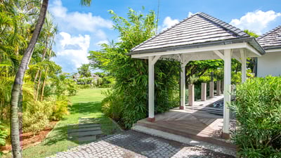 Luxury Villa Photo #16